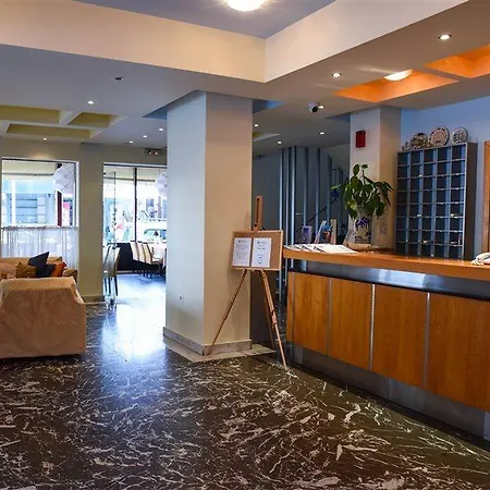 Vassilia Hotel 2*