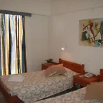 Vassilia فندق 2*